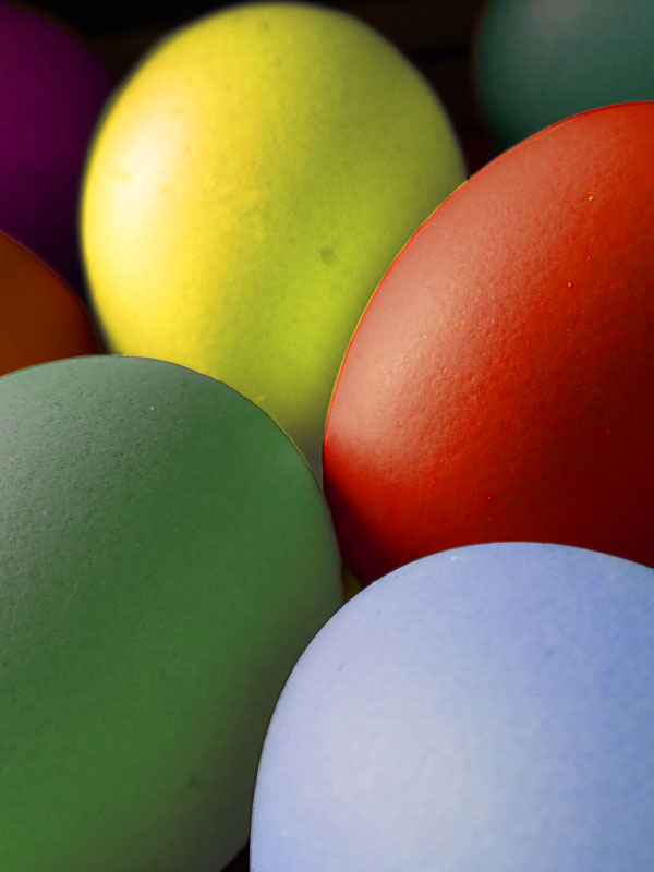 les œufs de Pâques multicolores