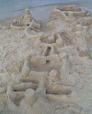 faire des chateaux de sable