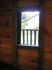 fenêtre de la cabane